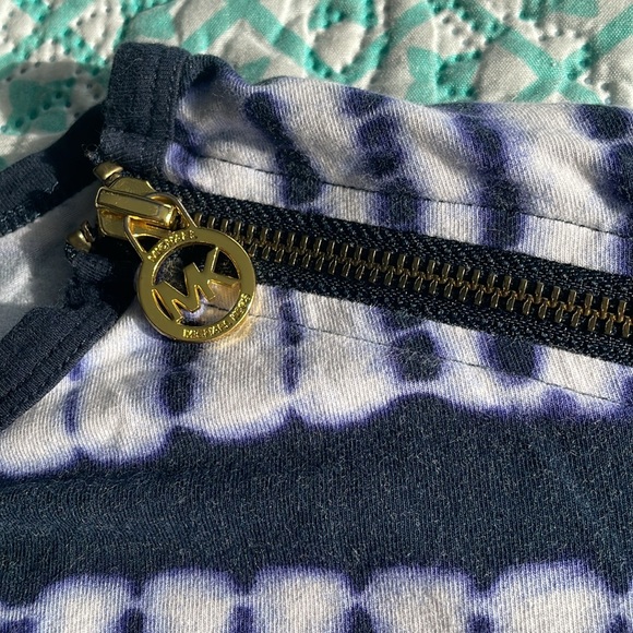 Michael Kors short sleeved Size M - Picture 3 of 4